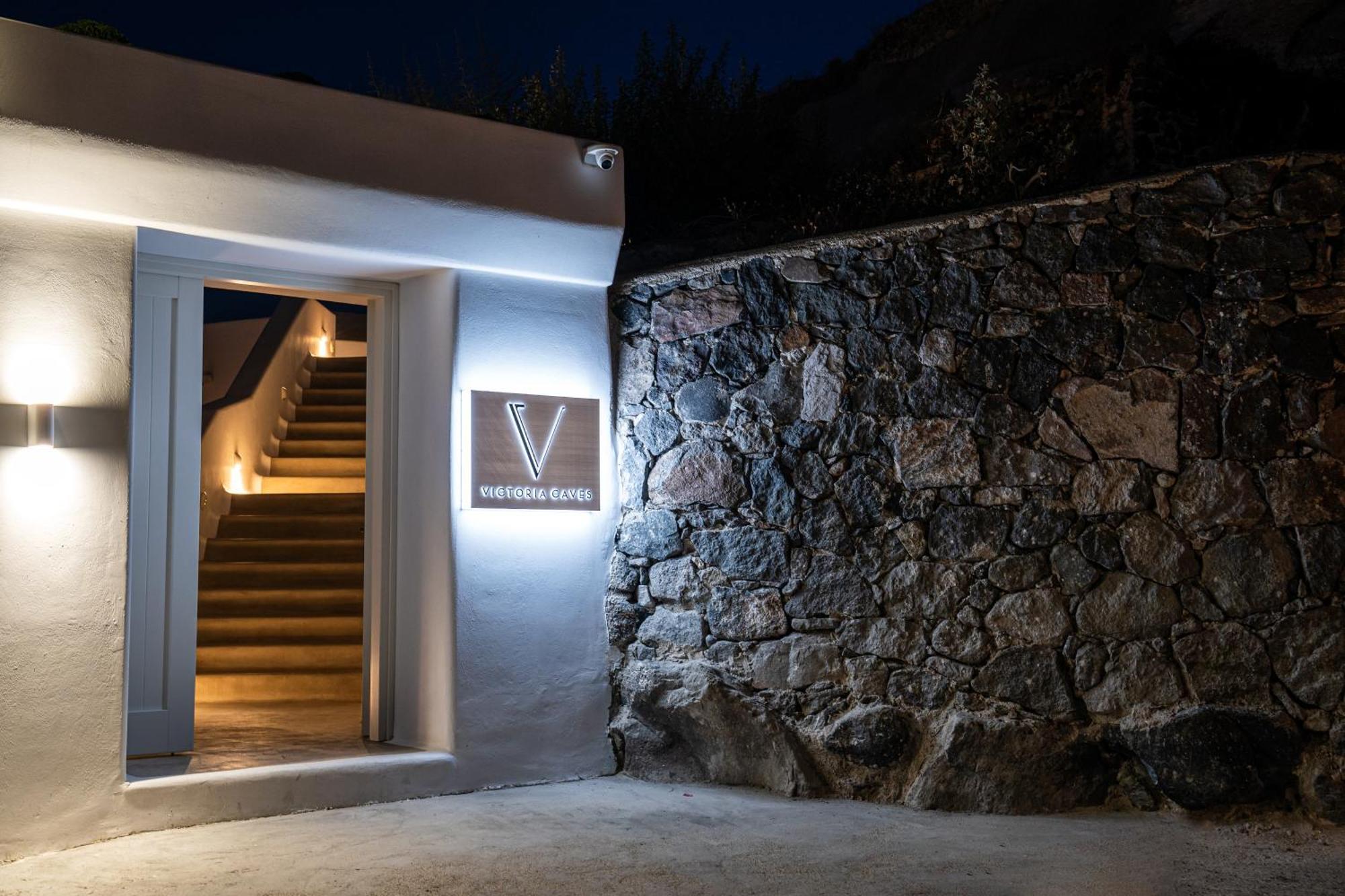 Victoria Caves Aparthotel Vothon Exterior photo