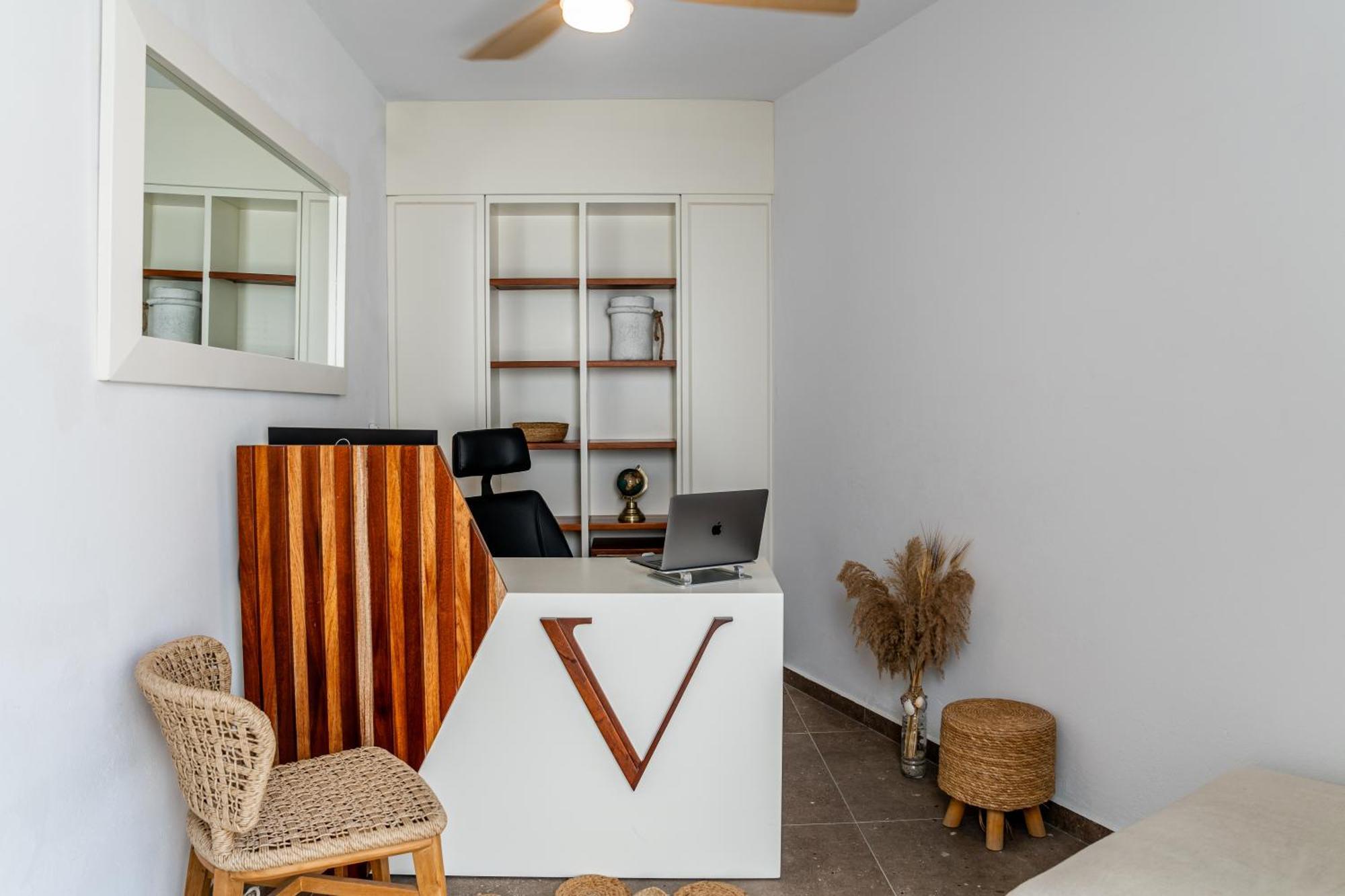 Victoria Caves Aparthotel Vothon Exterior photo